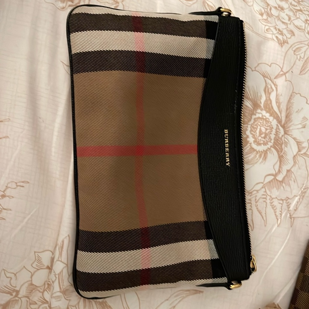 Burberry small cross body bag
